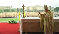 �w. Jan Pawe� II na Placu Pi�sudskiego w Warszawie, 13 czerwca 1999 r.